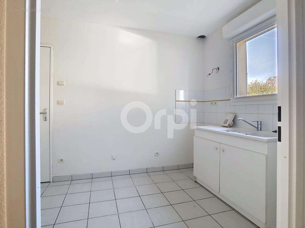 Maison à TERRASSON-LAVILLEDIEU