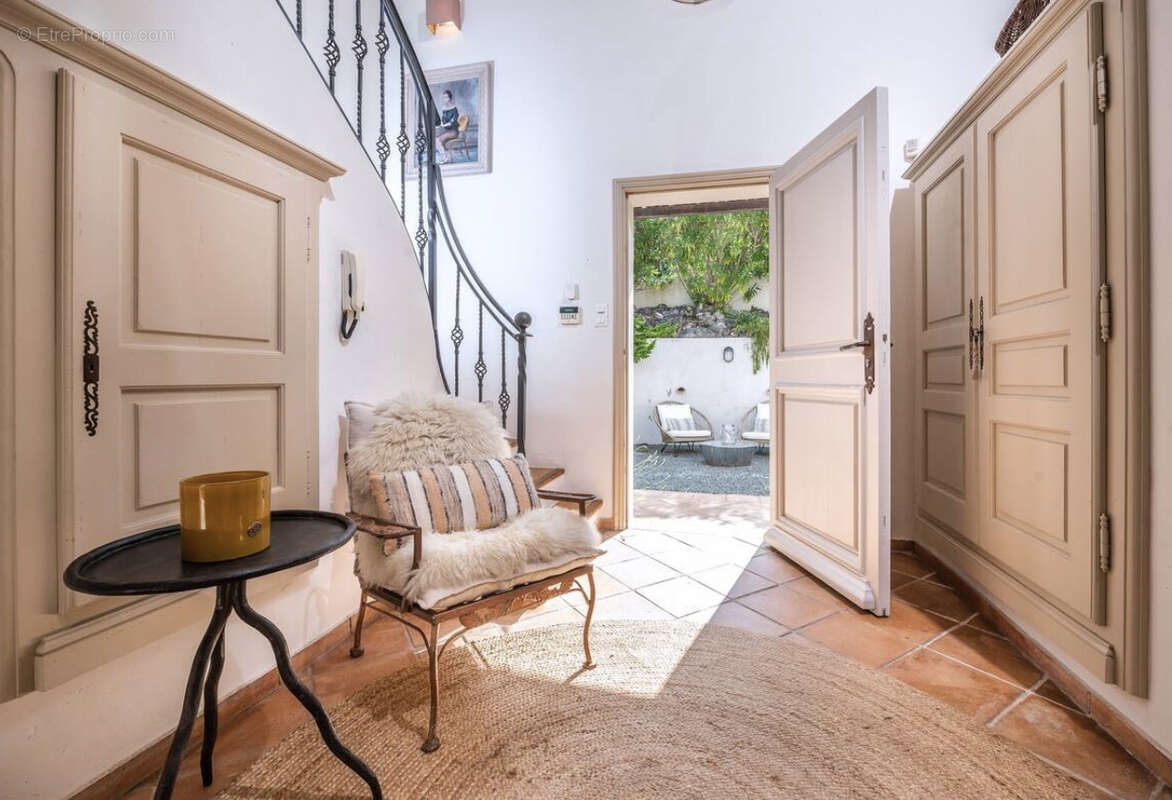 Maison à LES ADRETS-DE-L'ESTEREL