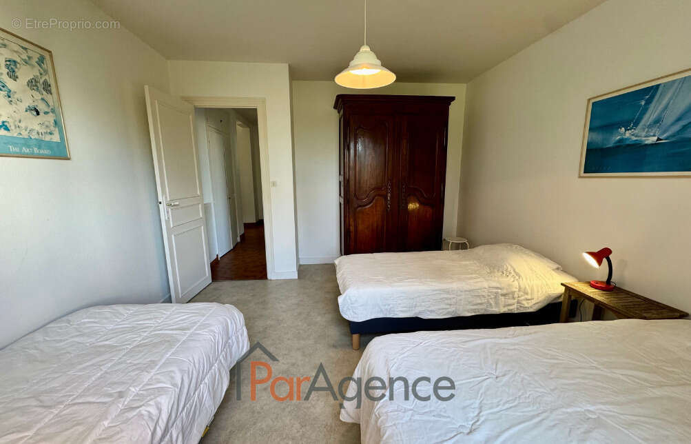 Maison à VAUX-SUR-MER