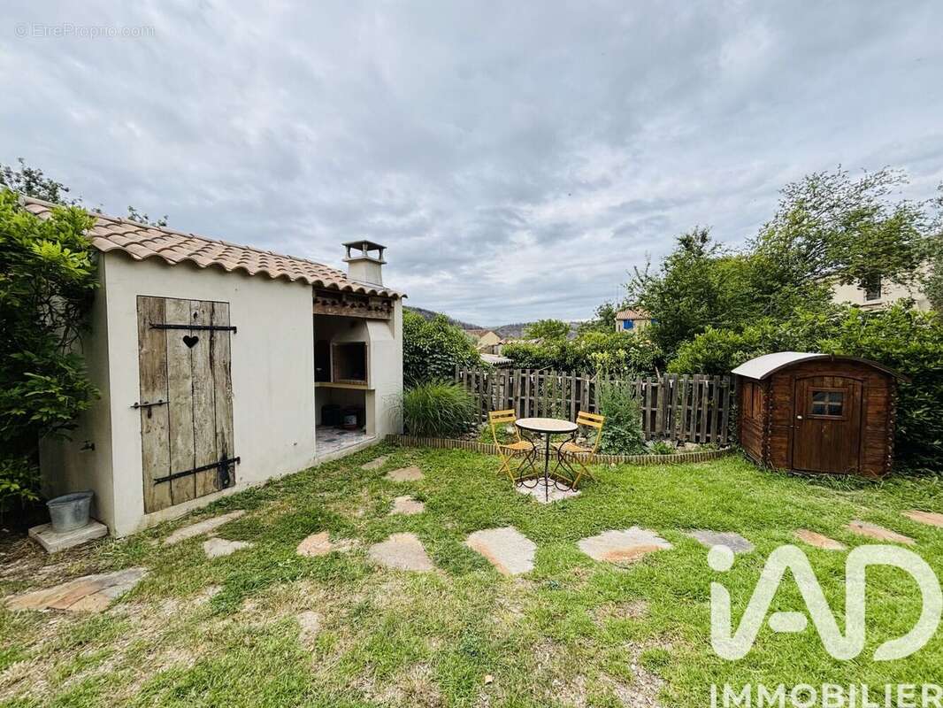 Maison 213 m² à Villeseque-Des-Corbieres  - photo 6
