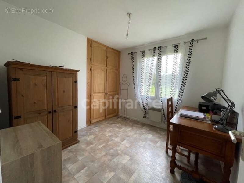Maison de plain pied - 3 chambres - hangar - proche de MIRAMONT DE GUYENNE (47) - photo 17