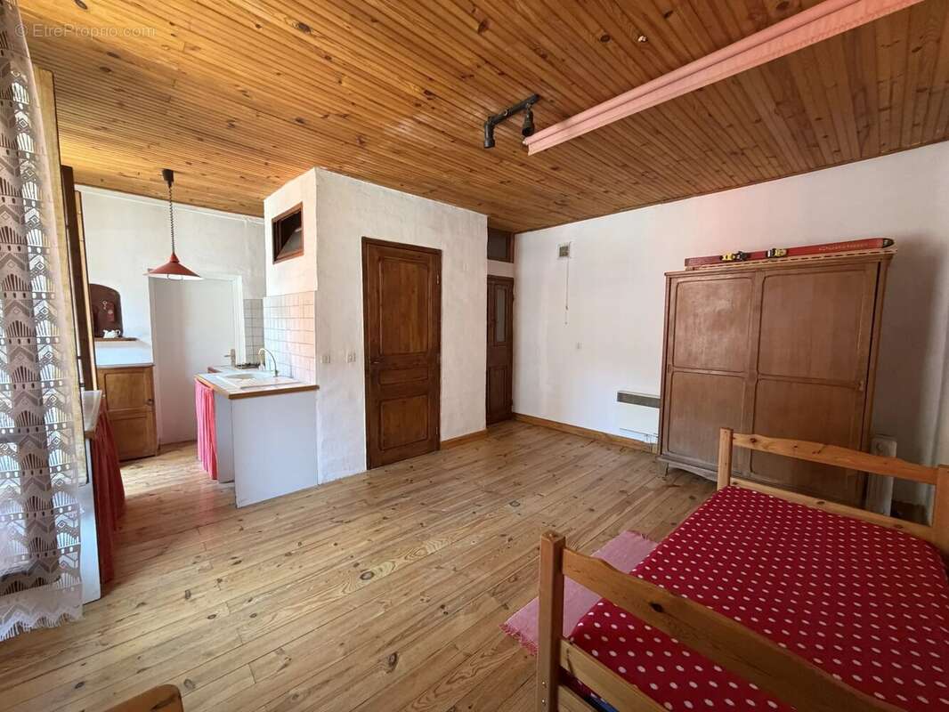 Duplex avec terrasse et studio indépendant - photo 12
