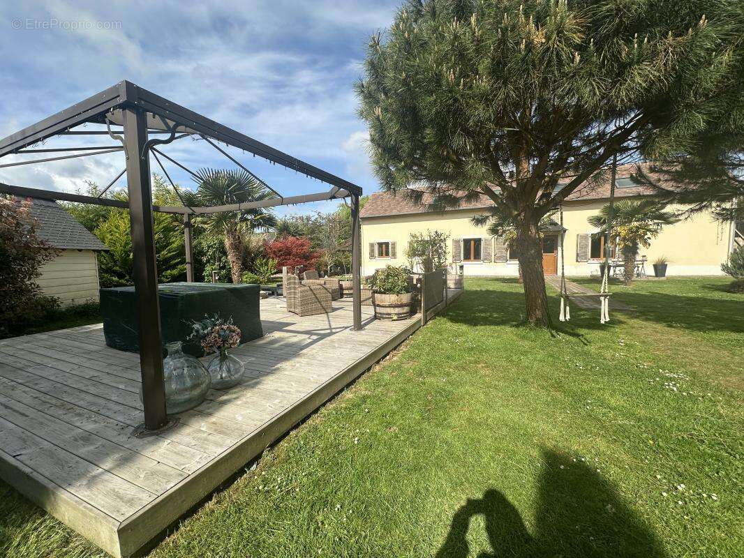 Maison à CANAPVILLE