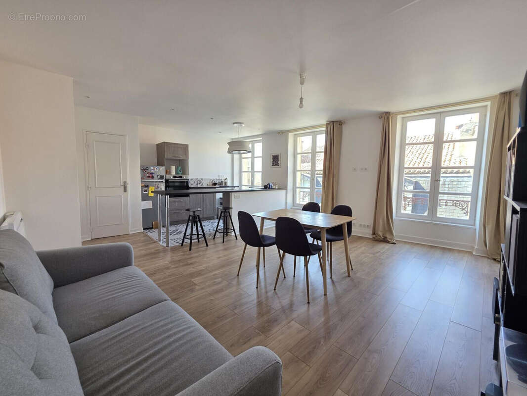 Appartement 50 m² à Poitiers  - photo 2