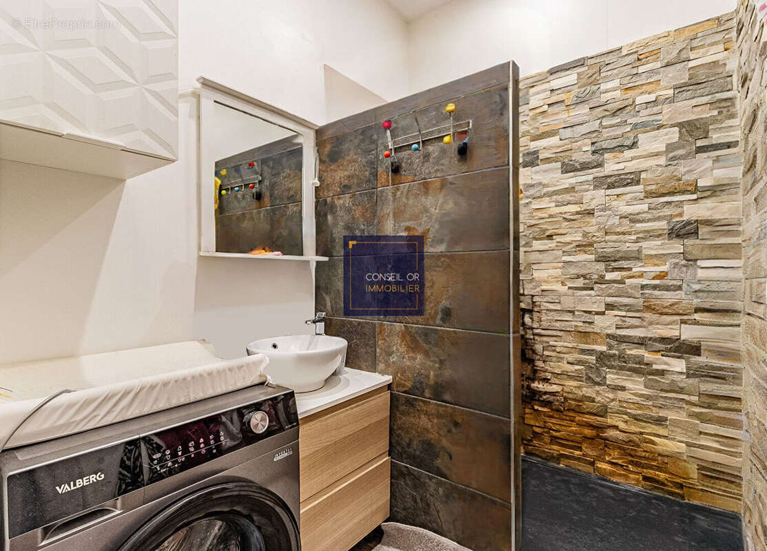 Appartement à IRIGNY