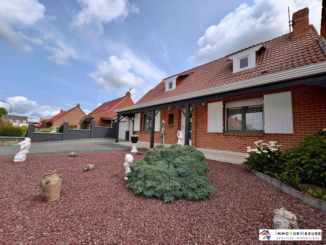 Maison à BLARINGHEM