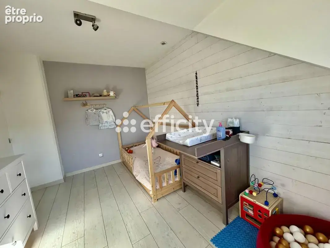 Maison 206 m² à Vezin-Le-Coquet  - photo 12