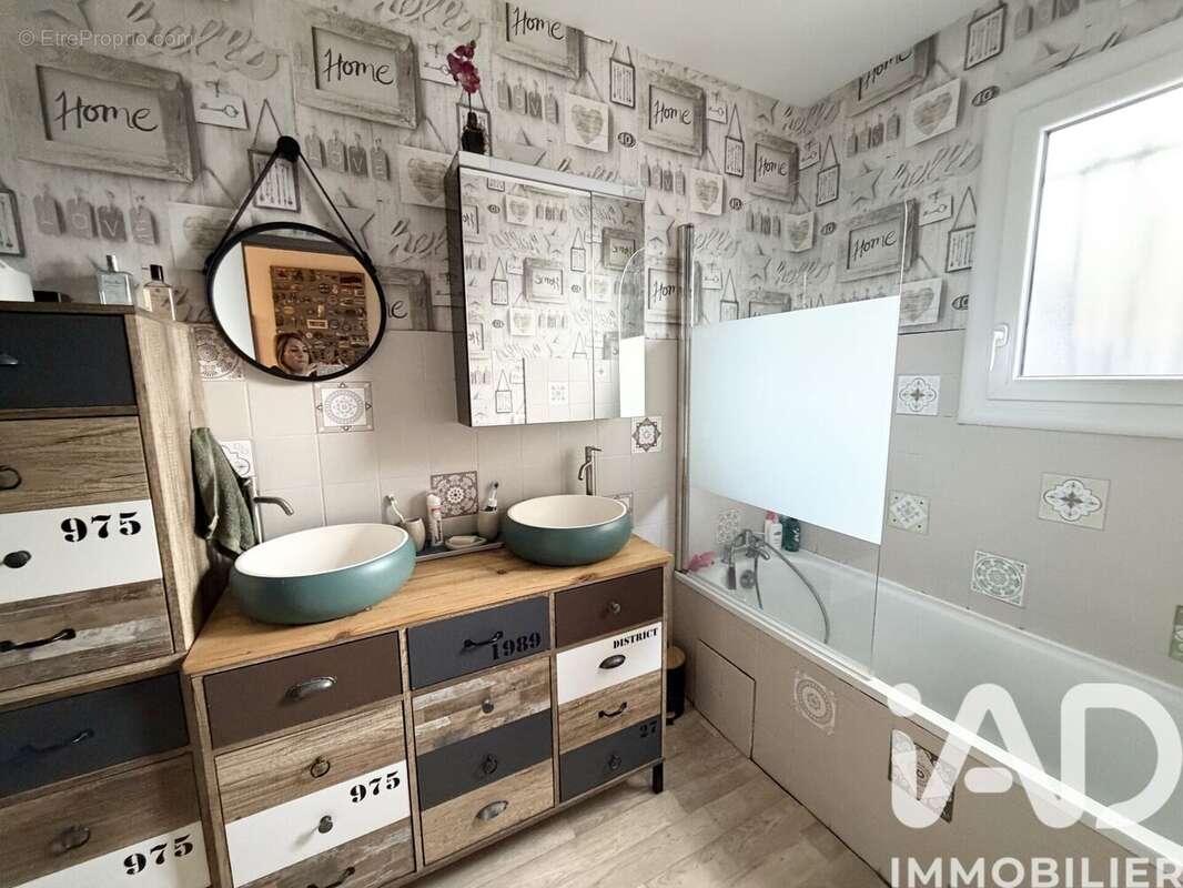 Maison 86 m² à Mios  - photo 9