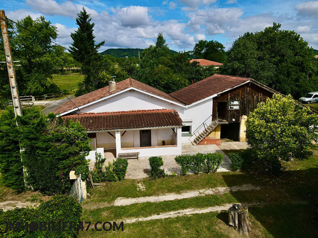 Maison à CASTELMORON-SUR-LOT