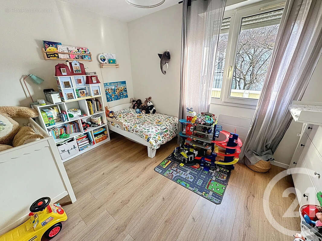 Appartement à LYON-7E