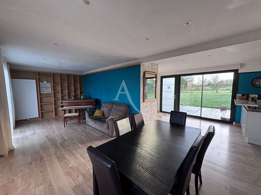 Maison à CHATEAU-GONTIER