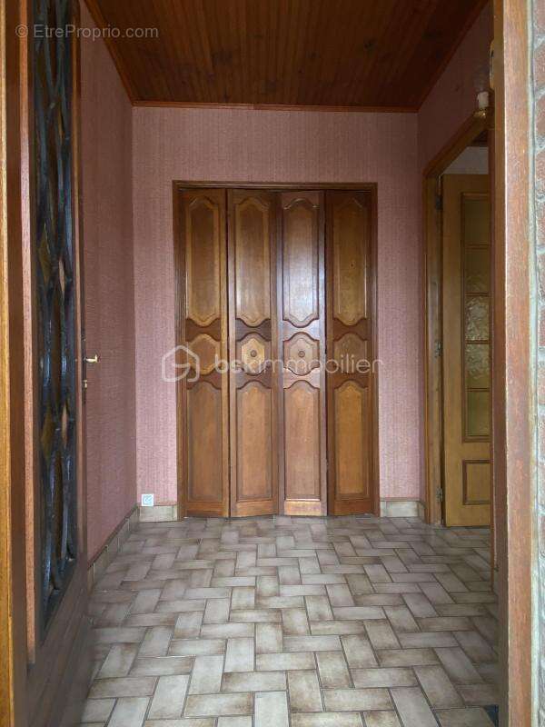 Maison à ESTREE-BLANCHE