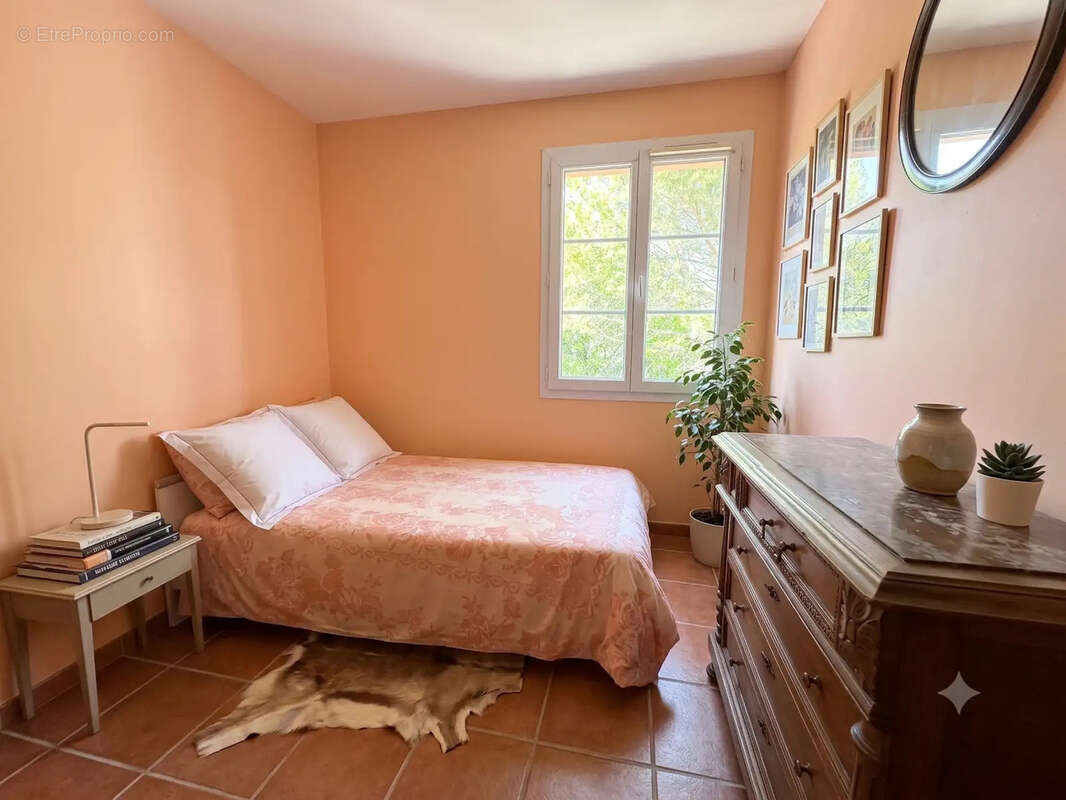 Pertuis, maison 7 pièces de 160 m2 avec piscine - photo 6