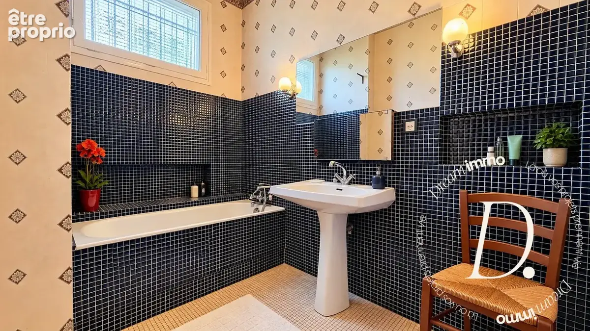 Maison 8 pièces 195 m² à vendre à Billere (64140) - photo 7