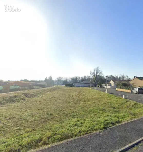 Terrain à RIVIERES
