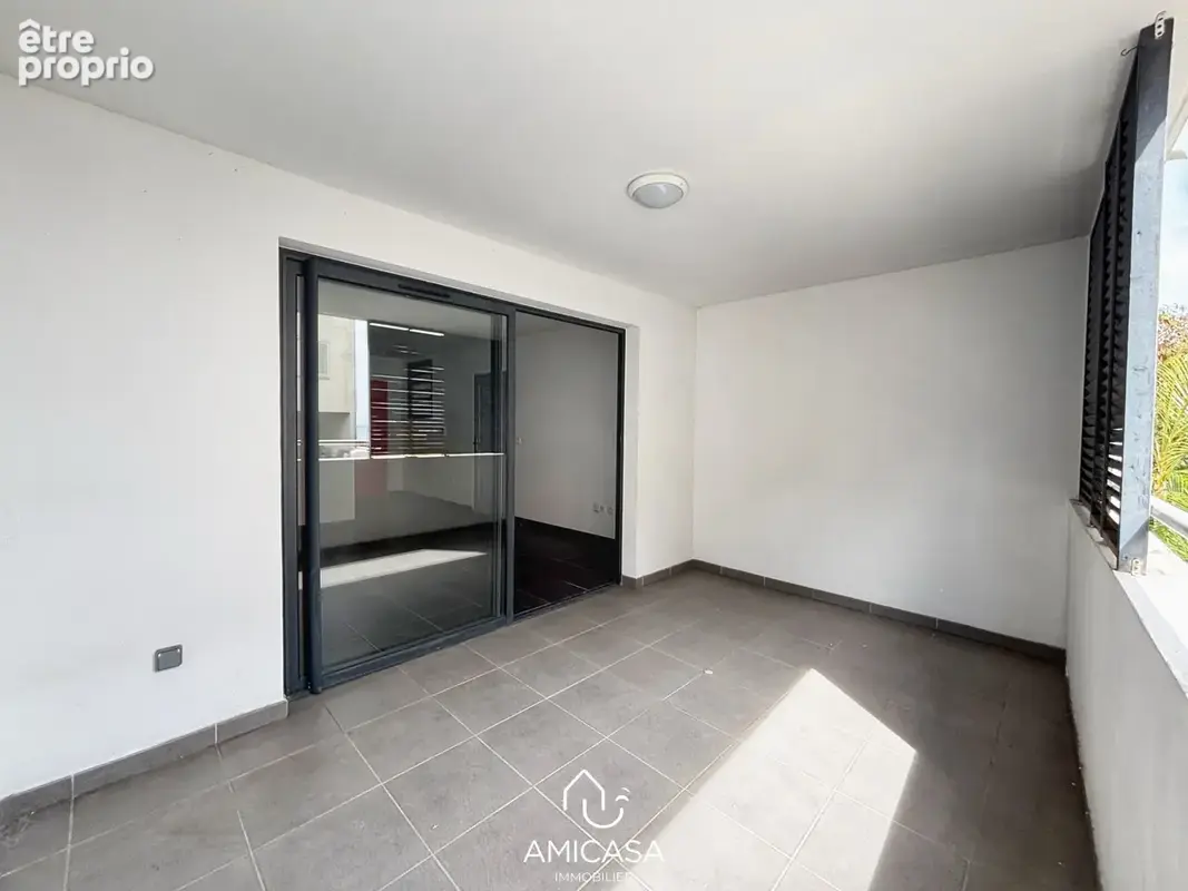 Saint denis (reunion) (montgaillard - residence lotus bleu) - t2 libre - photo 12