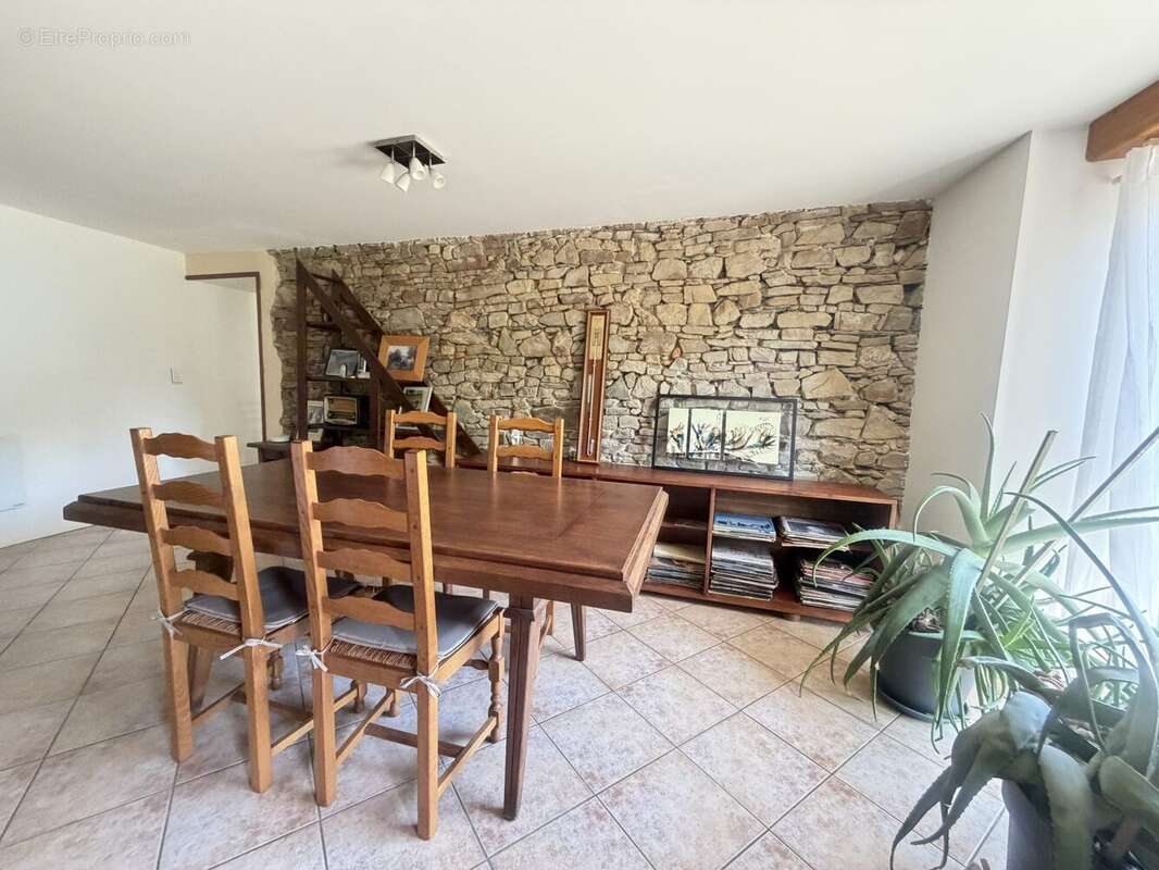 Maison 211 m² à Bain-De-Bretagne  - photo 3