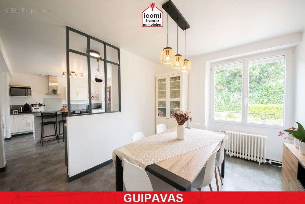 Maison à GUIPAVAS