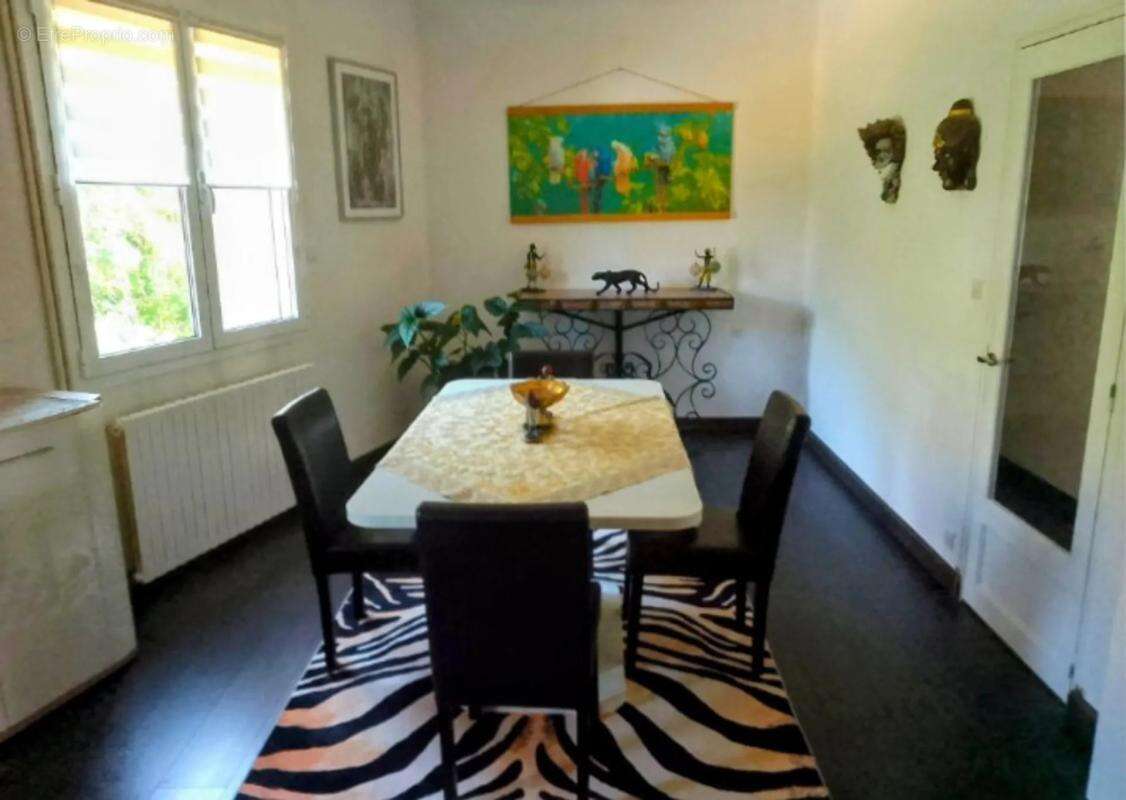 Maison à AXAT