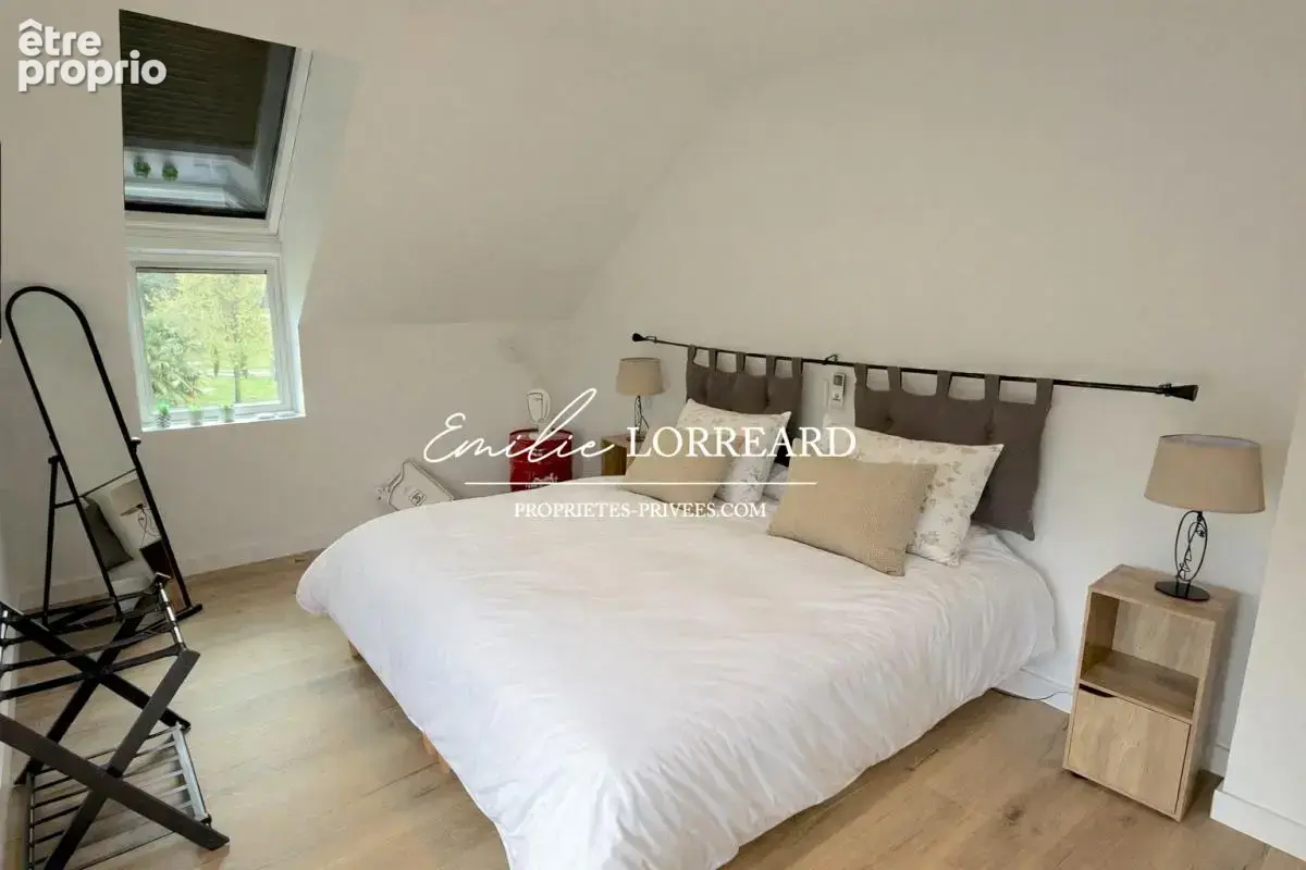 Maison au sud du Mans 6 pièce(s) 216 m2 - photo 9