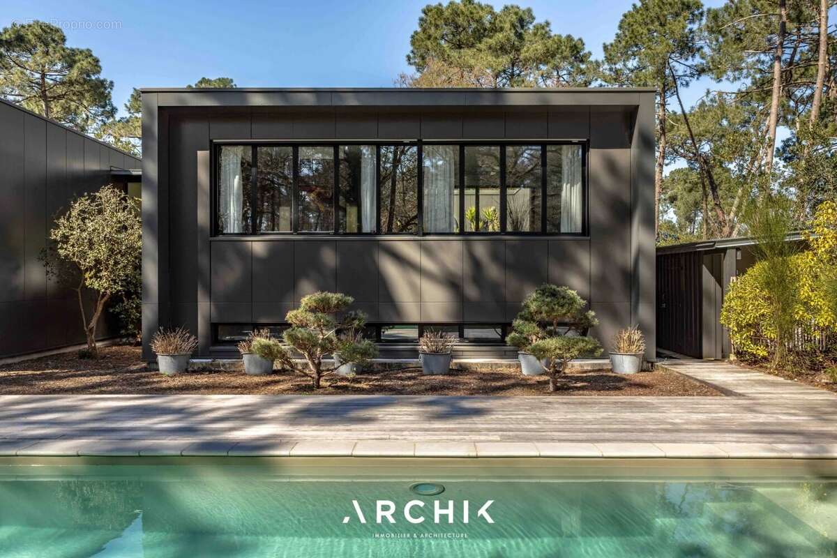 Maison à LE BOUSCAT