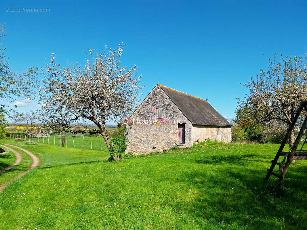 Maison à BAZOCHES-AU-HOULME