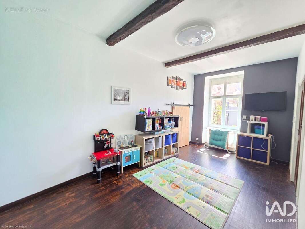 Maison 146 m² à Vif  - photo 6