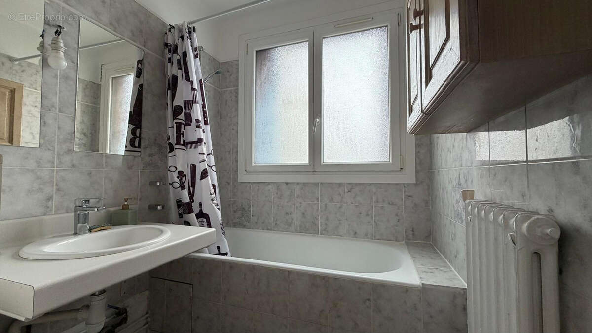 Appartement à LIVRY-GARGAN