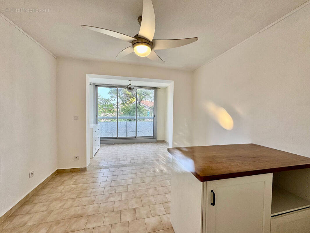 Appartement à SAUSSET-LES-PINS