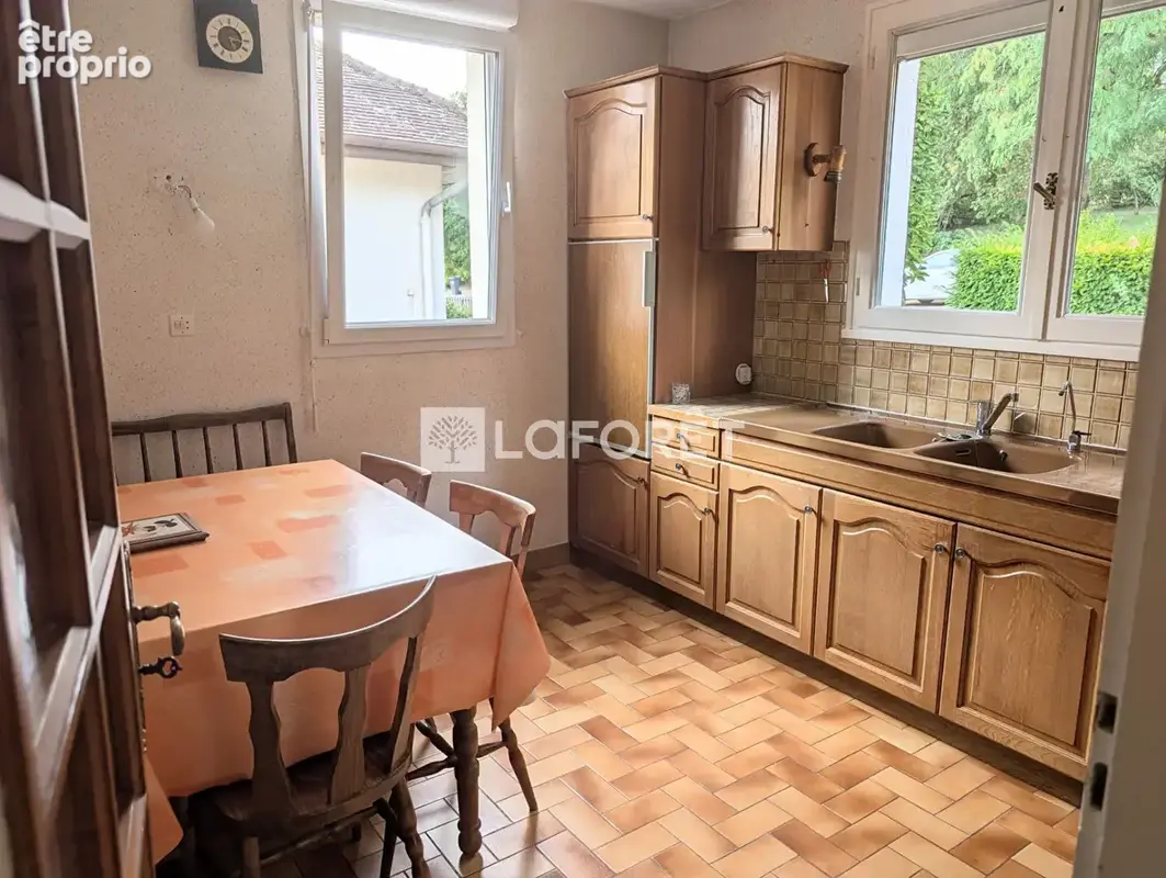 Maison Saint Vit vue dégagée 4 pièce(s) 99.75 m2 - photo 5