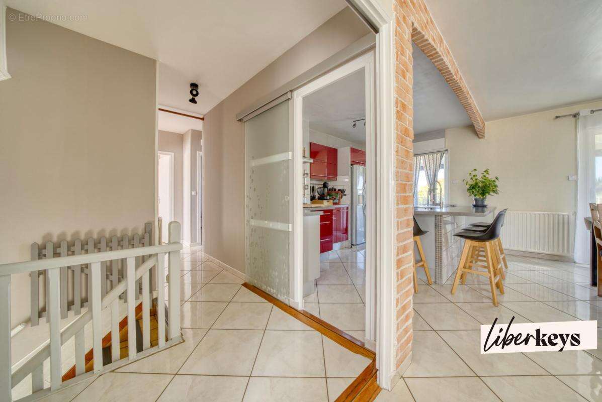 Maison à ASNIERES-LA-GIRAUD