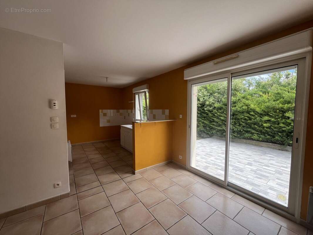 Maison 83 m² à Artannes-Sur-Thouet  - photo 4