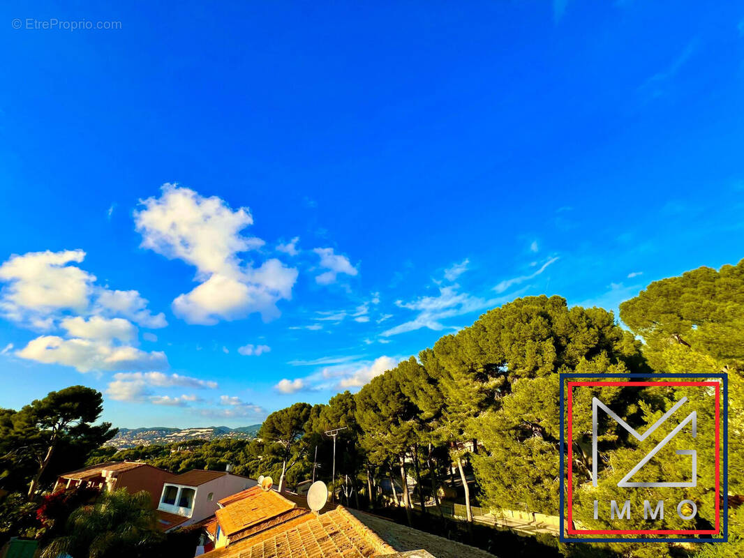 Appartement à SANARY-SUR-MER