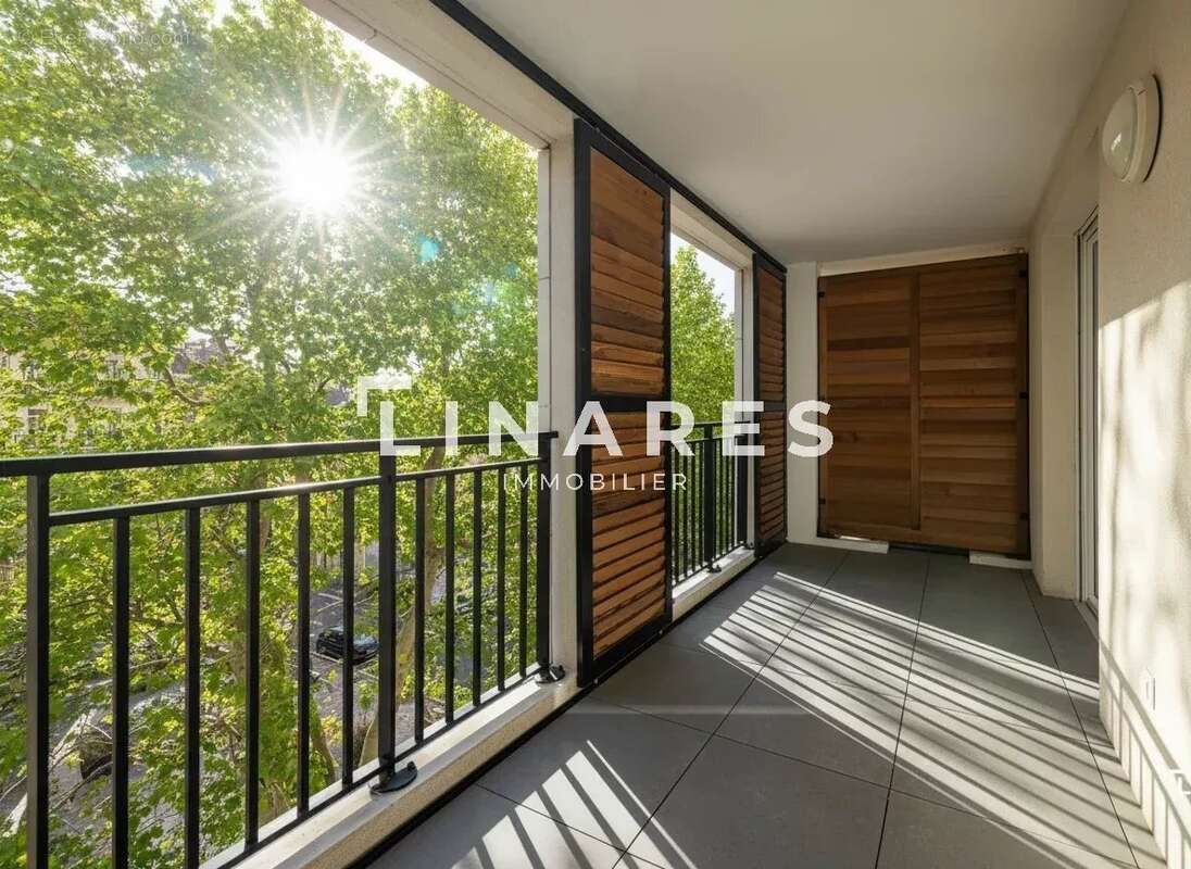 Appartement à MARSEILLE-5E