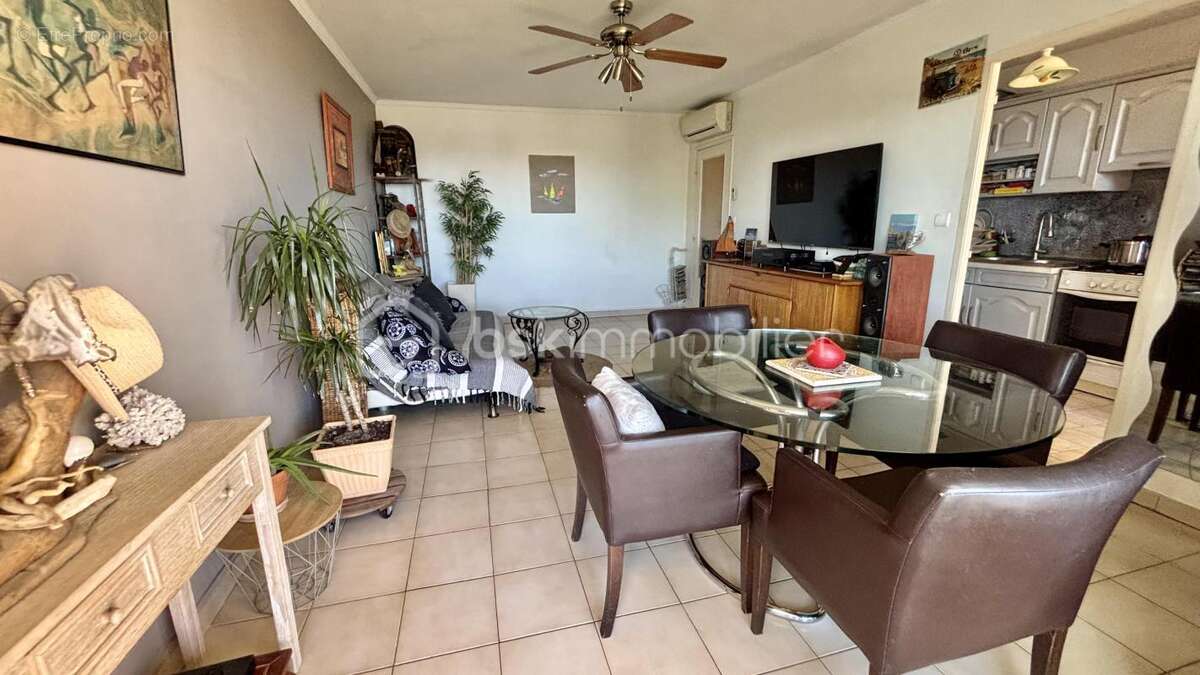 Appartement à VILLENEUVE-LOUBET