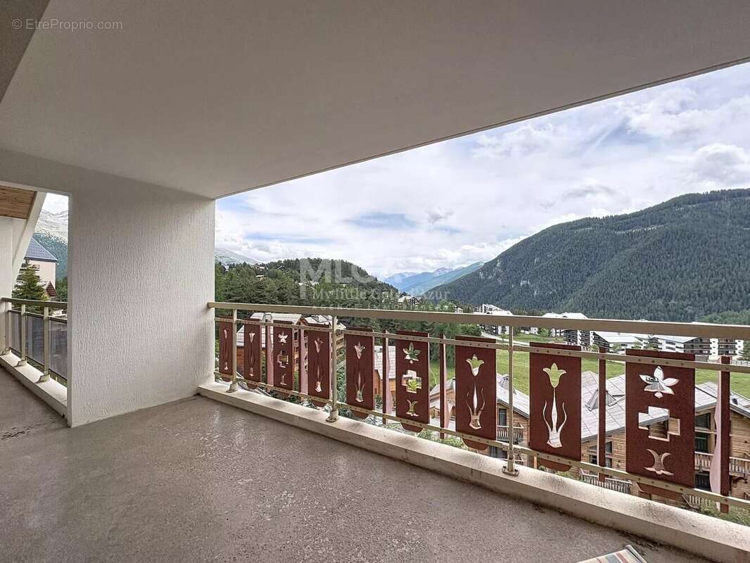 Appartement à SAINT-ETIENNE-DE-TINEE