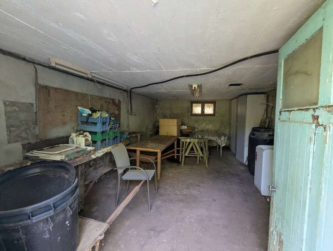 Ensemble de 2 maisons à rénover avec fort potentiel - photo 11