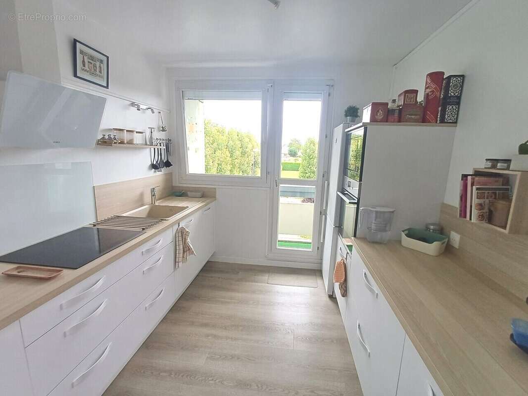 Appartement à GREGES