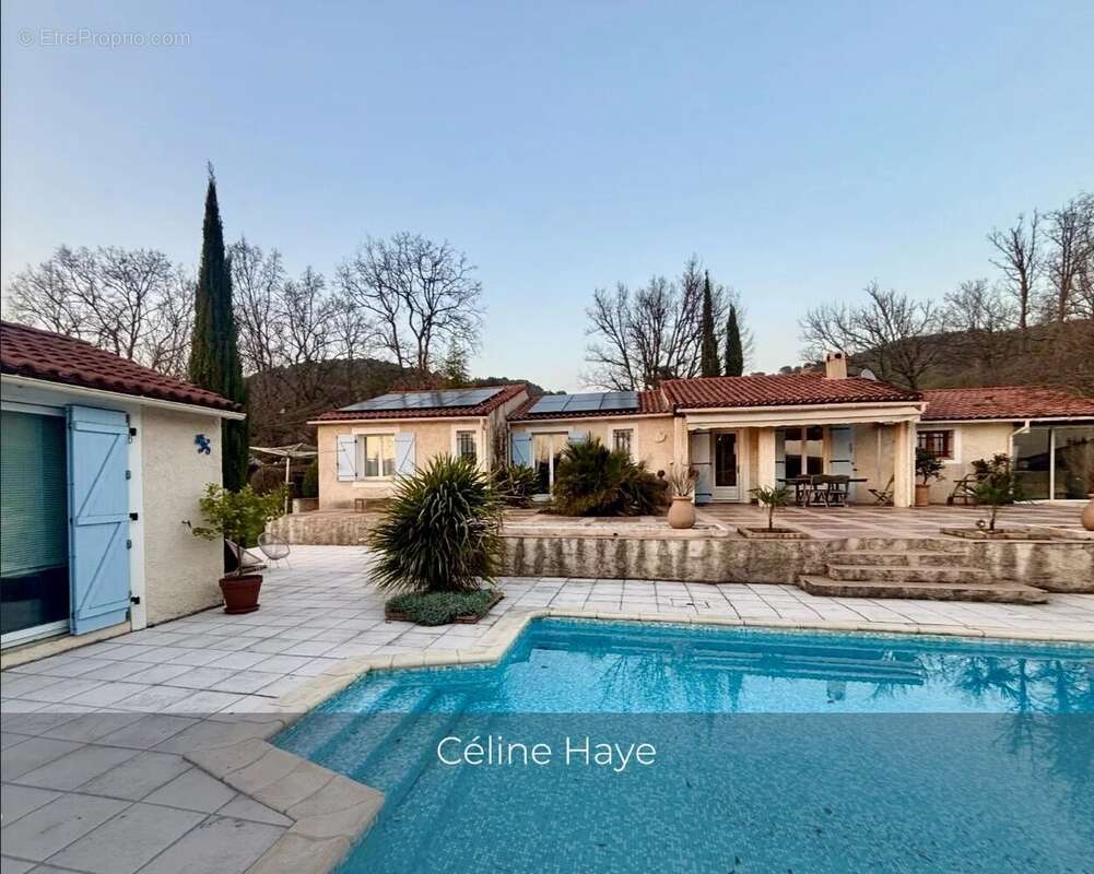 Maison à TOURRETTES