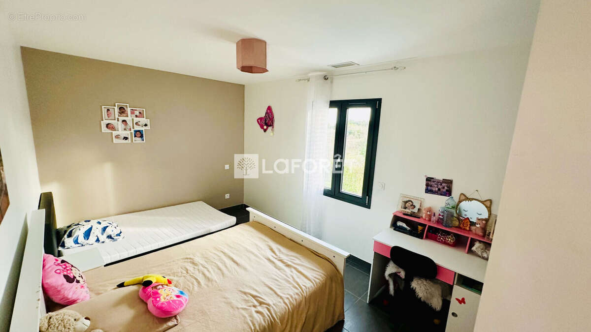 Maison à RESTINCLIERES