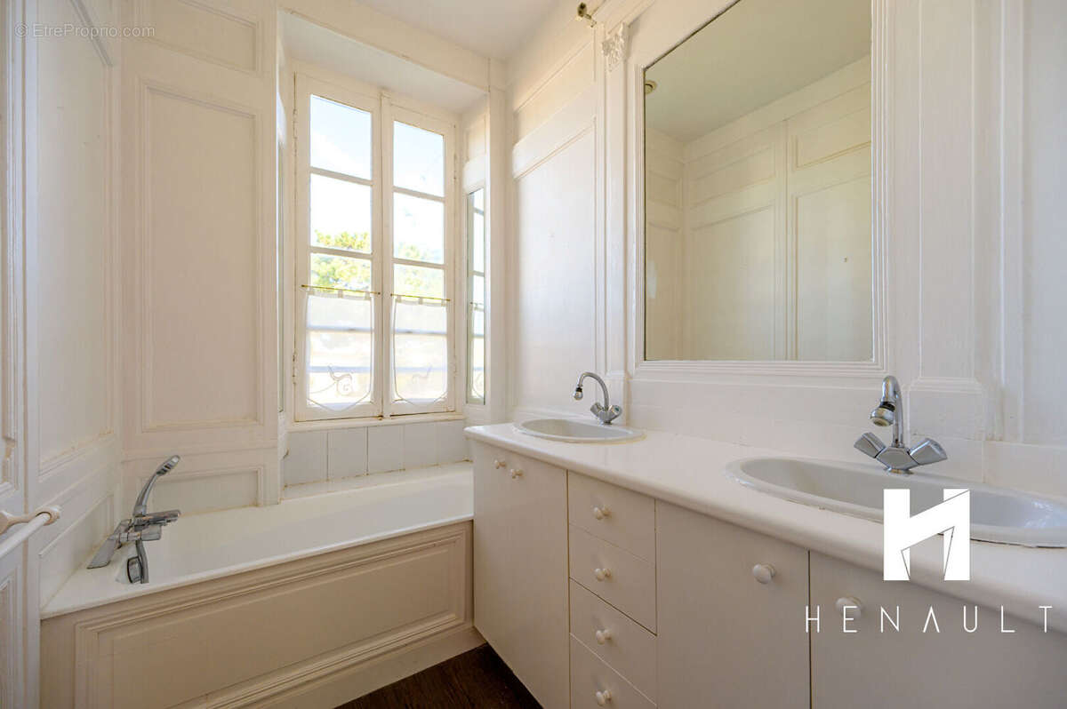 Maison à SAINT-MARTIN-DE-RE