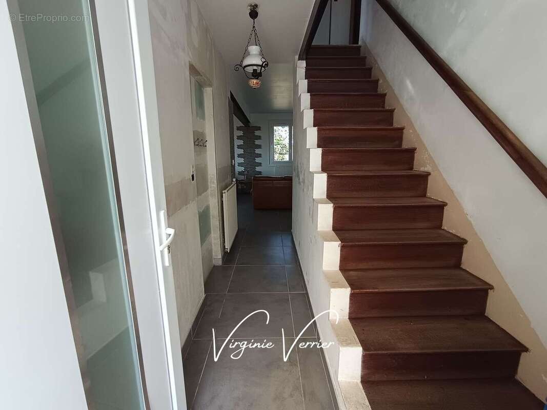 Maison 139 m² à Beyssenac  - photo 14