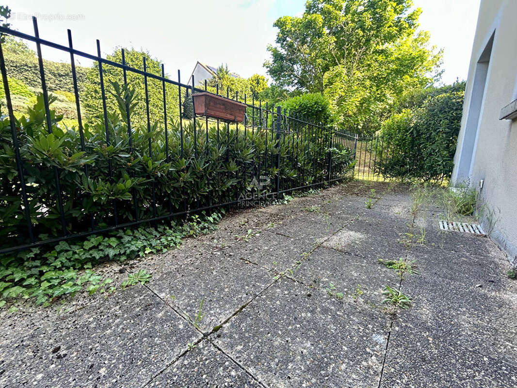Appartement à CARRIERES-SOUS-POISSY
