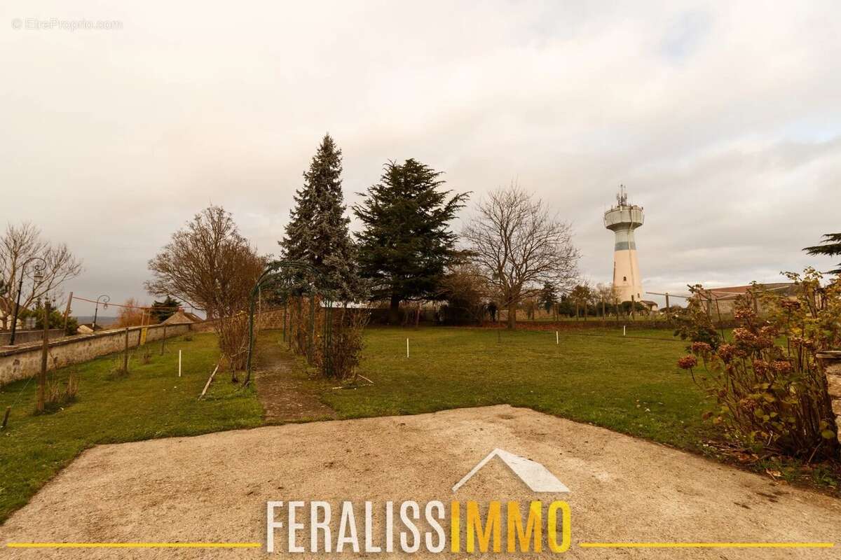 Maison à COURDIMANCHE