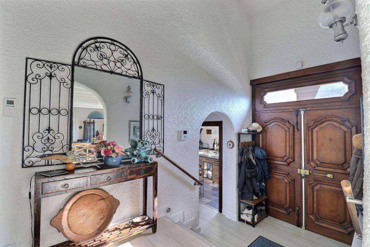 Maison à LA ROCHETTE