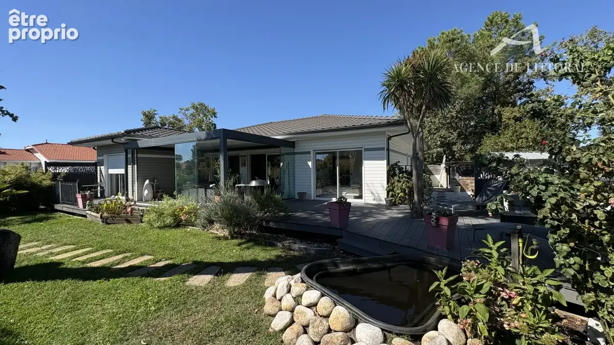 Photo Maison à Ares au prix de 679 000€