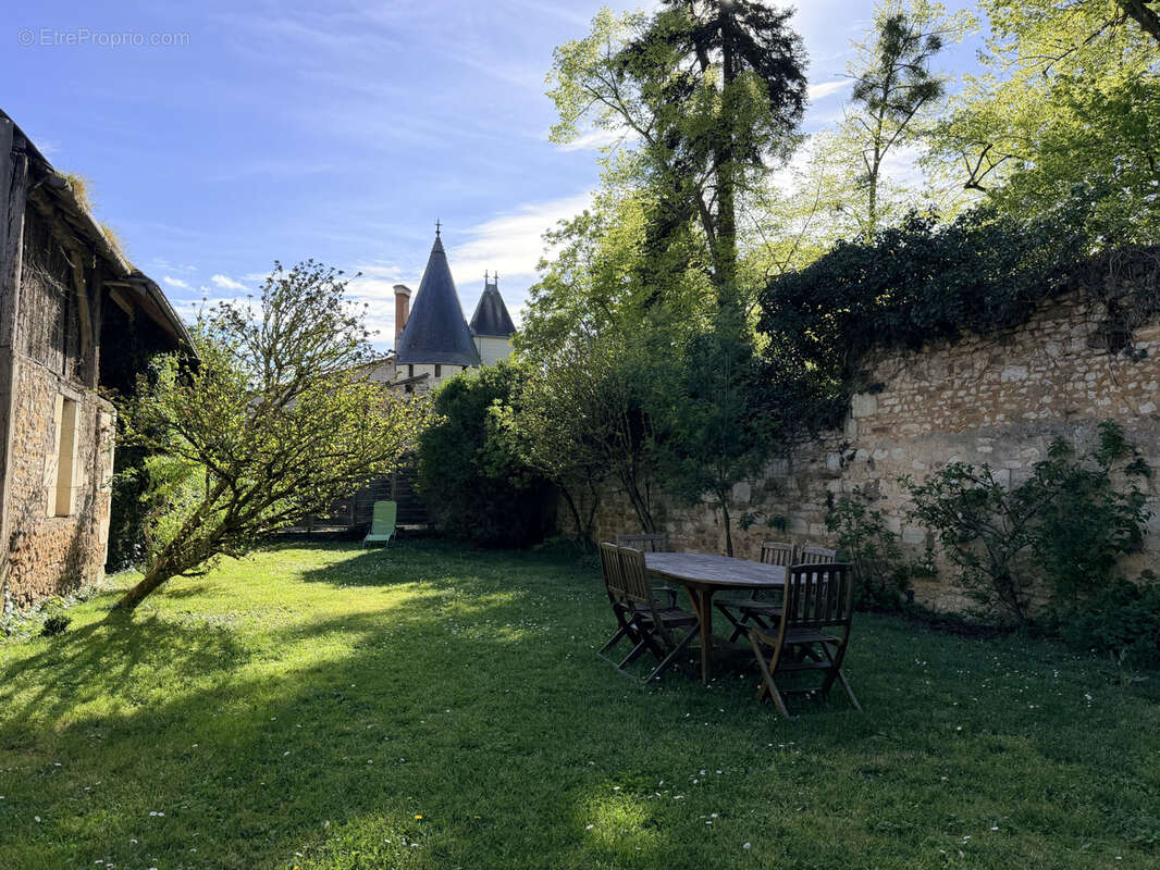 Maison à DISSAY
