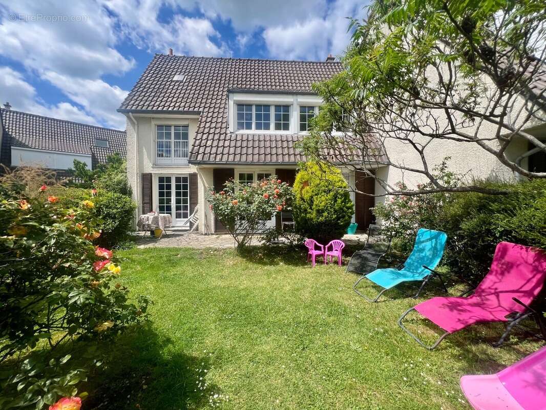 Maison à BREUILLET