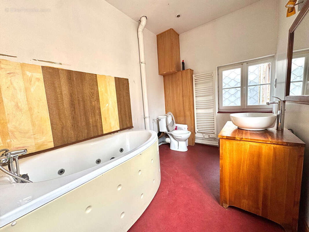 En exclusivité, maison en plein centre ville de verneuil sur avre - photo 10