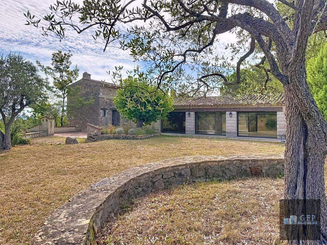 Bastide d’exception à Seillans (18è siècle) - photo 70
